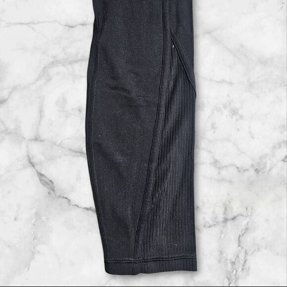 Lululemon Size 4 Black Ribbed Aligns - Picture 3 of 5